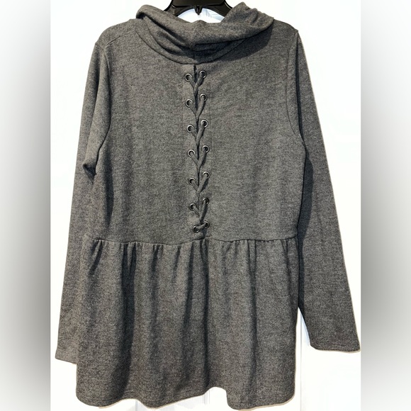 Womens Plus Size Maurice’s Sweater.  Size 0X. NWT - Picture 2 of 5